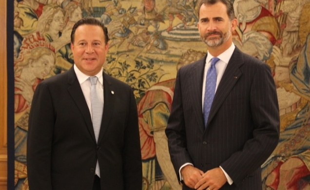 Don Felipe con el Presidente de Panamá, Juan Carlos Varela, momentos antes del encuentro